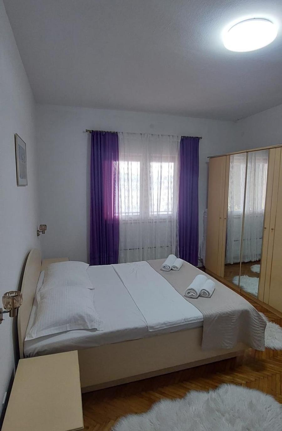 Apartment Toncica Omiš Exterior foto